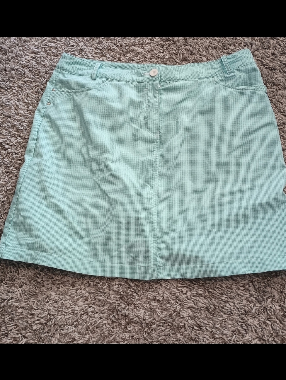 NVO’s skort Size 12